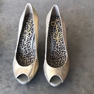 Jessica Simpson wedges